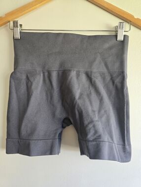 SET Active,  Sculptflex Biker Shorts, Slate Grey, Size Medium